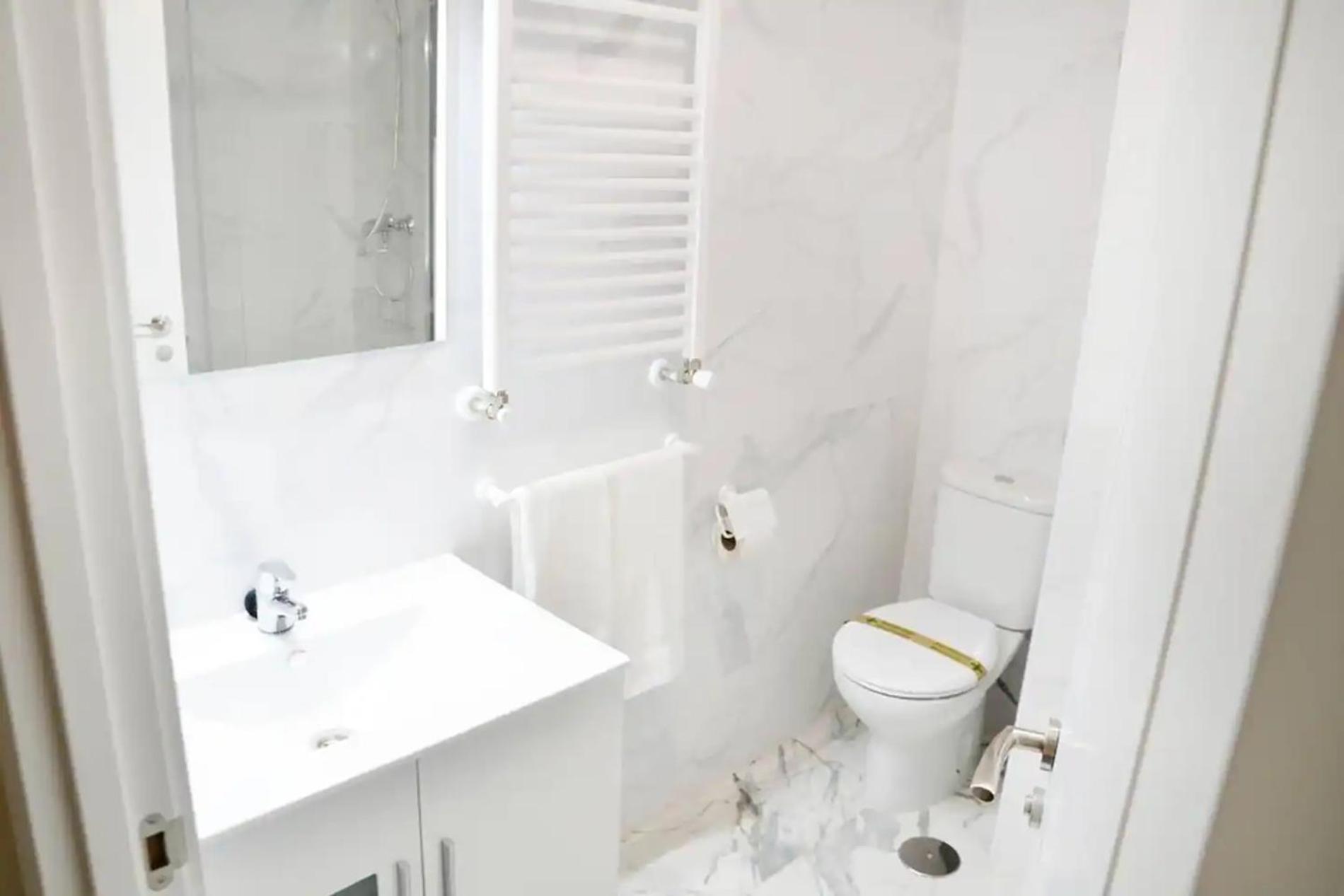 Nuevo Apartamento De 3 Dormitorios En Calle Alta Santander Extérieur photo