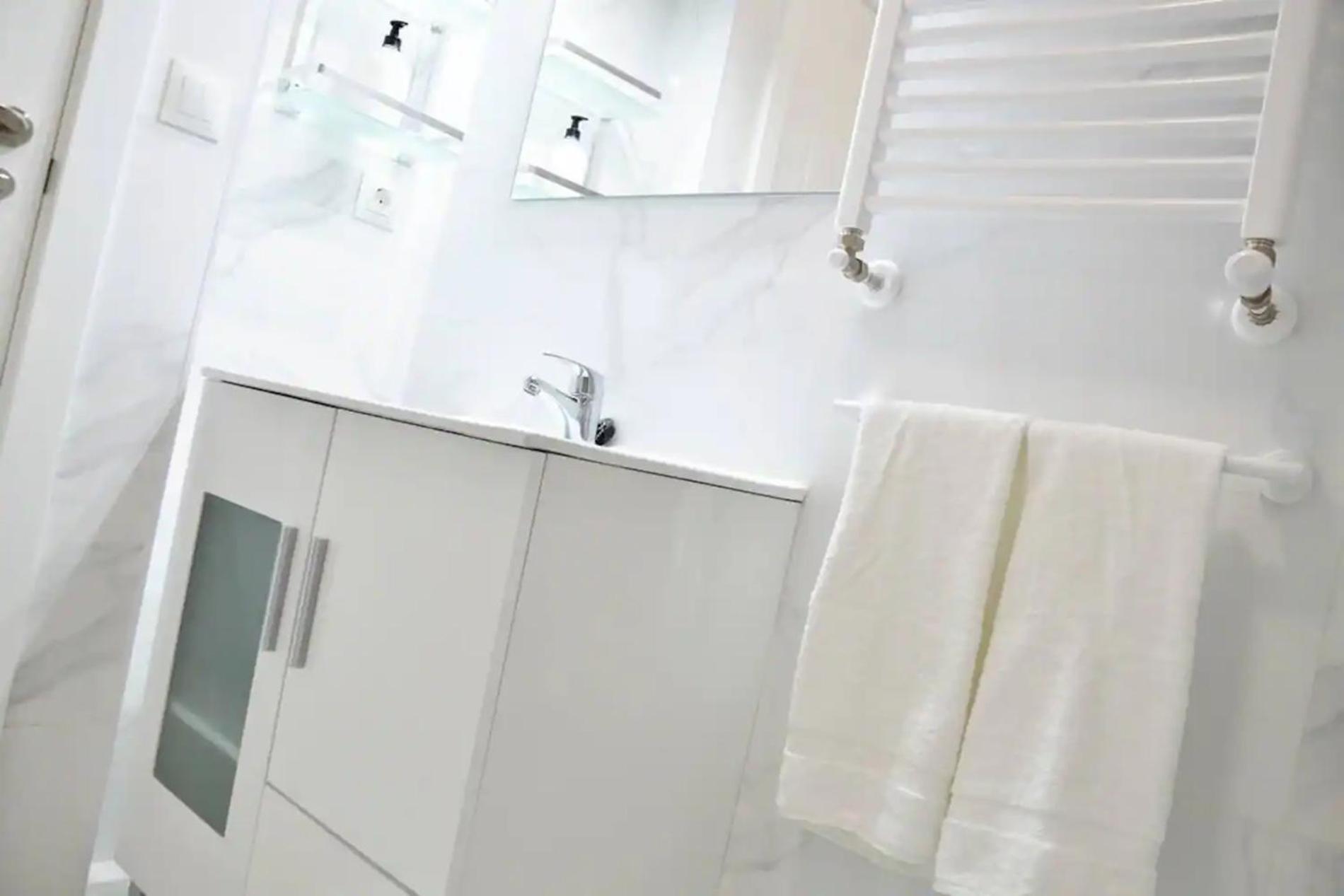 Nuevo Apartamento De 3 Dormitorios En Calle Alta Santander Extérieur photo